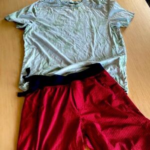 Lululemon mens shirt shorts combo